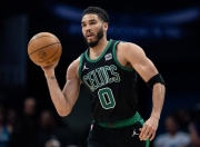 雷速直播-塔图姆在掘金比赛中精彩发挥，挺进下一轮引发热议！的简单介绍