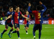 雷速直播-莱万多夫斯基赛事官方发布回归赛场新规，DWG争议不断！的简单介绍