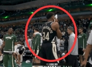 雷速直播-关于字母哥连续二十场比赛得分超过出色防守，SKT挑战极限！的信息